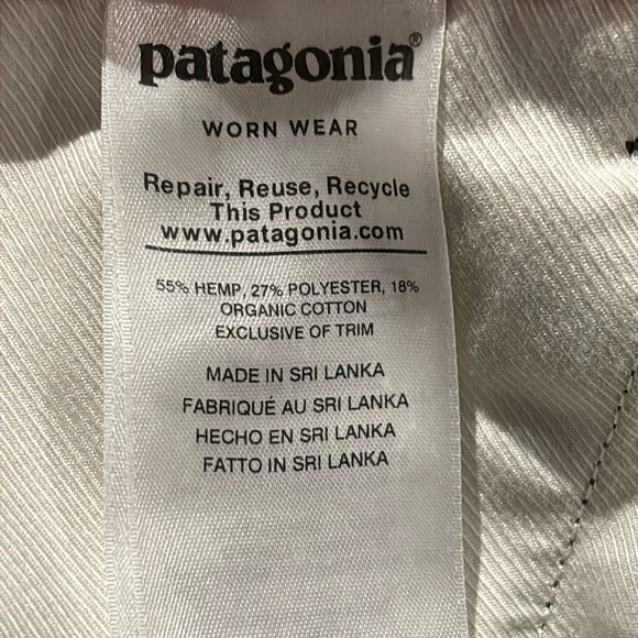 Patagonia W's All Seasons Hemp Canvas Shorts - 8" 4 - Picture 5 of 8